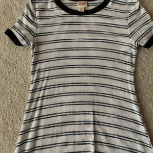 T-shirt dress